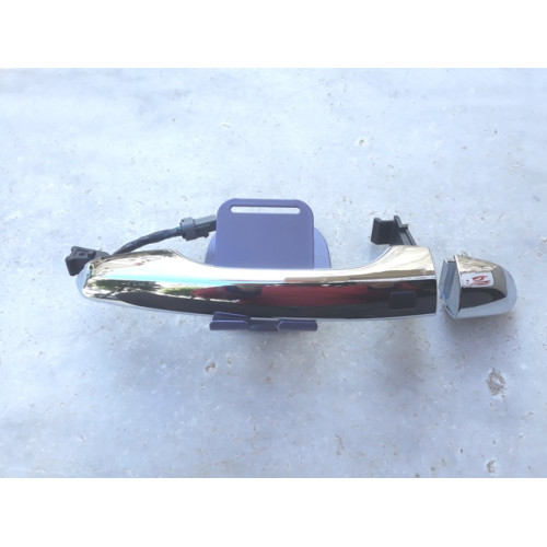 KAPI KOLU VE DEVAMI DÜĞMELİ ÖN SAĞ NİKELAJ HYUNDAI ELENTRA 2015-2019 